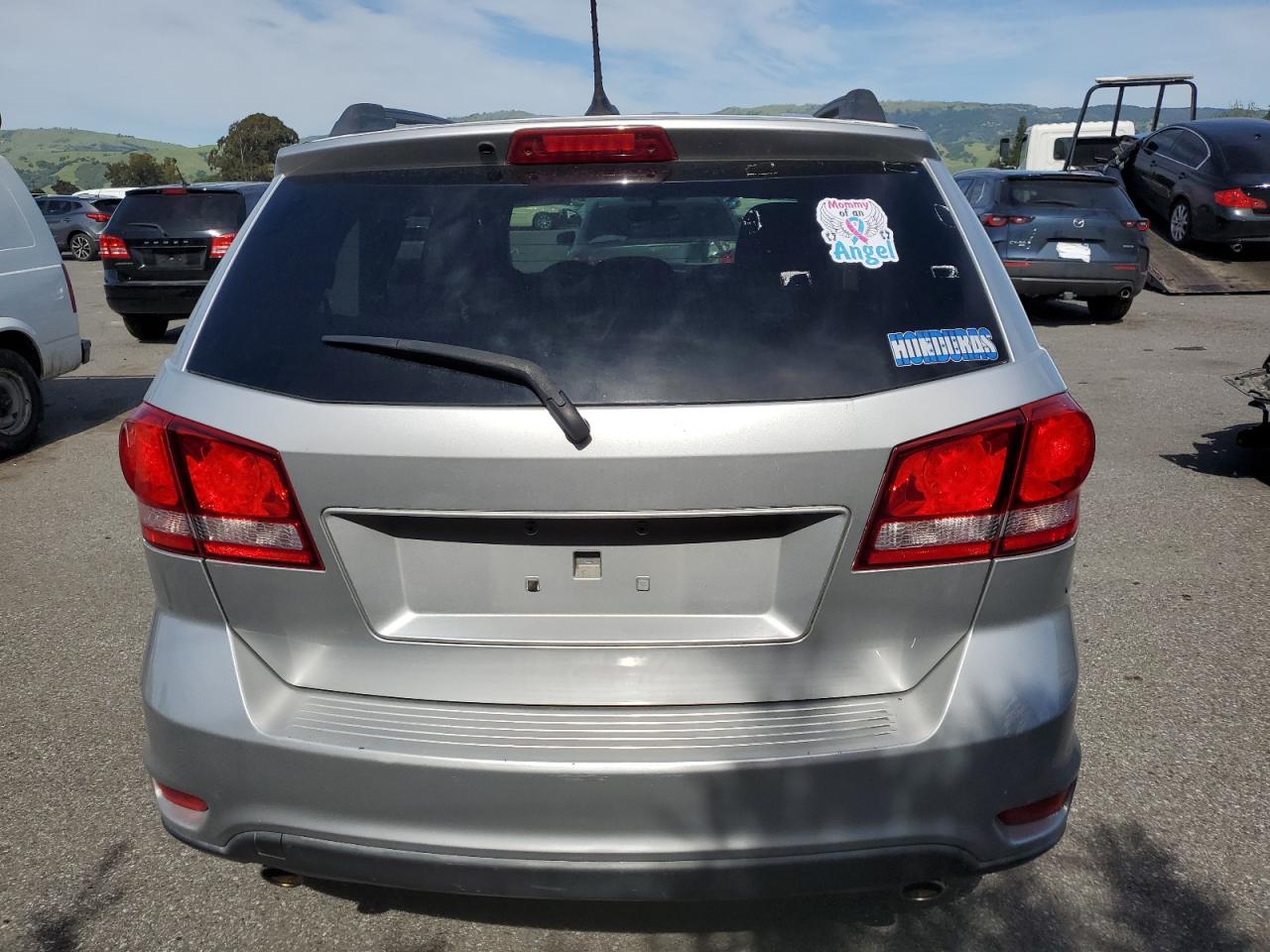 3D4PH1FGXBT561249 2011 Dodge Journey Mainstreet