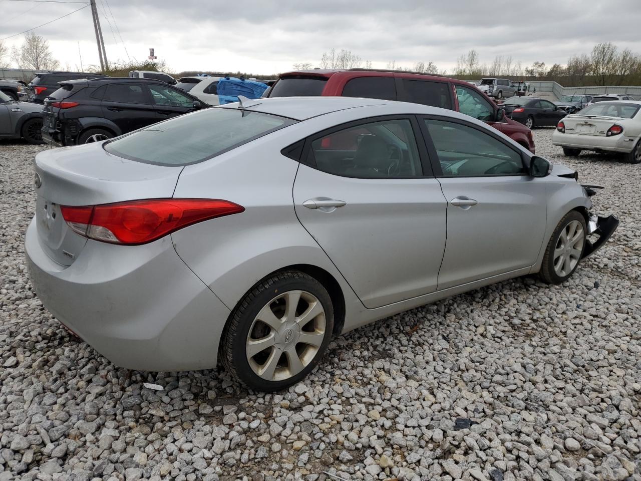 5NPDH4AE9DH329901 2013 Hyundai Elantra Gls