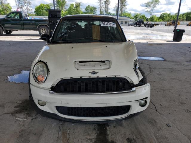 2009 Mini Cooper S VIN: WMWMF735X9TT95524 Lot: 53143014