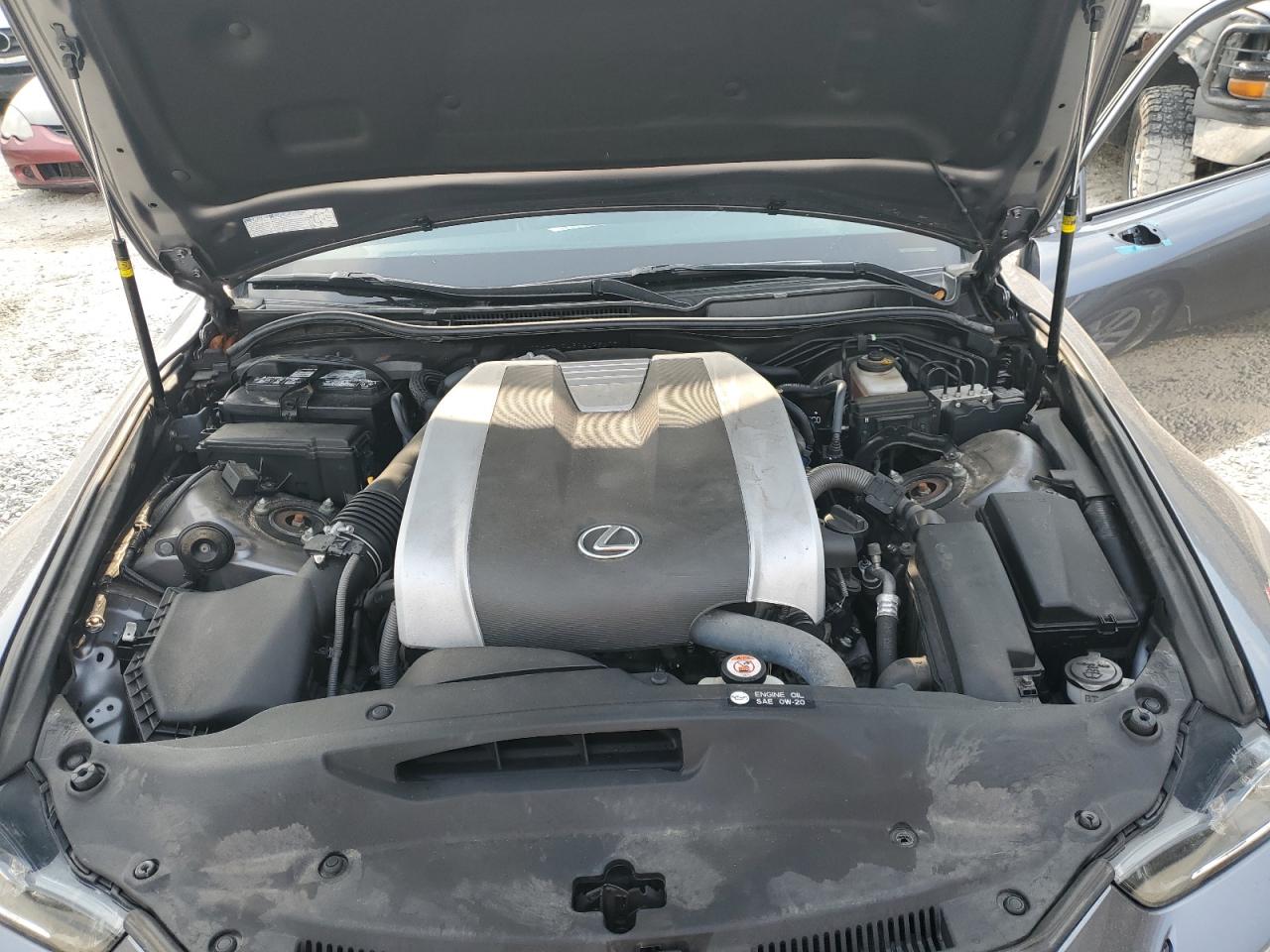 JTHC81D23J5029907 2018 Lexus Is 300