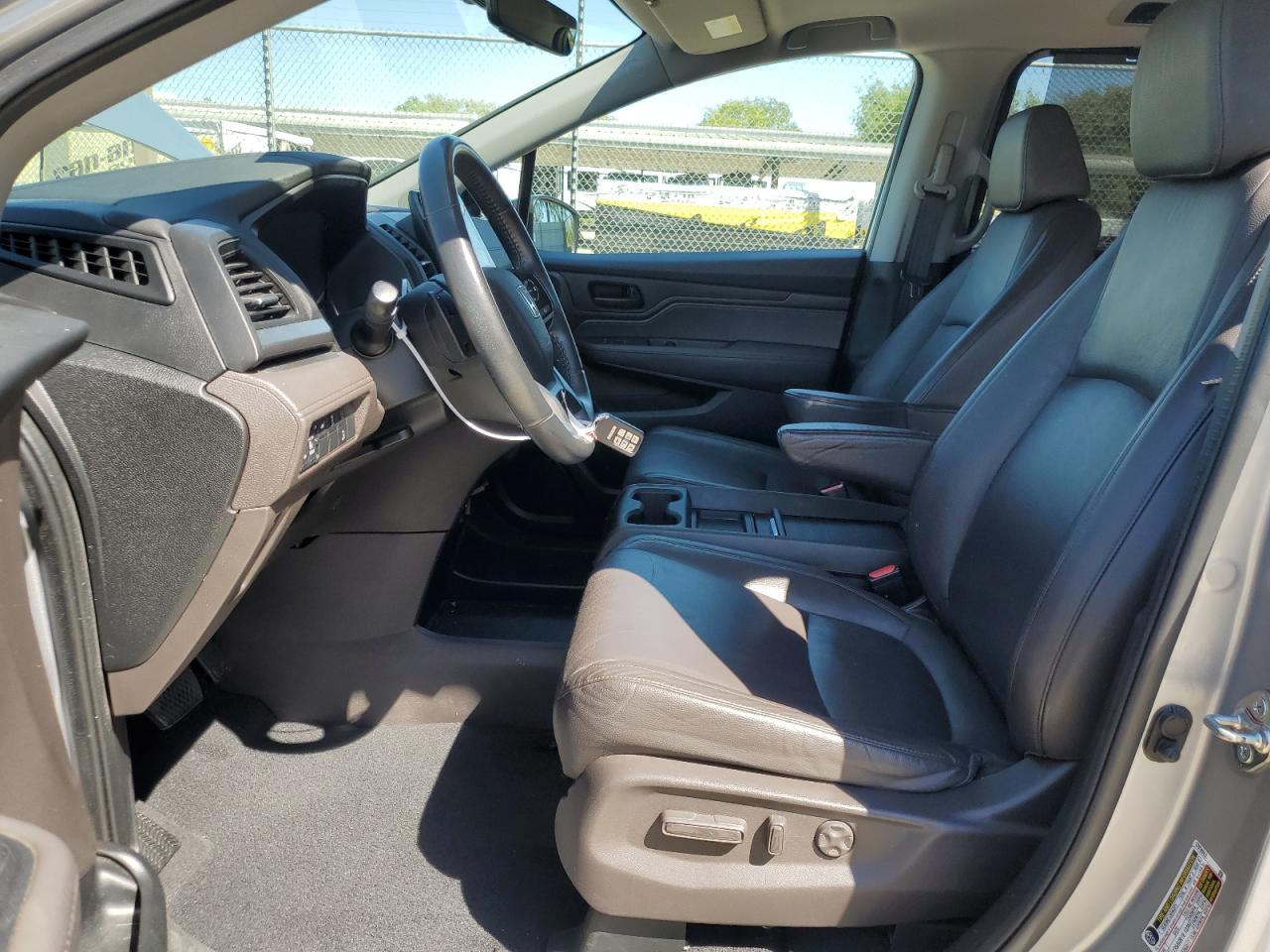 VIN: 5FNRL6H78JB005744 2018 HONDA All Models