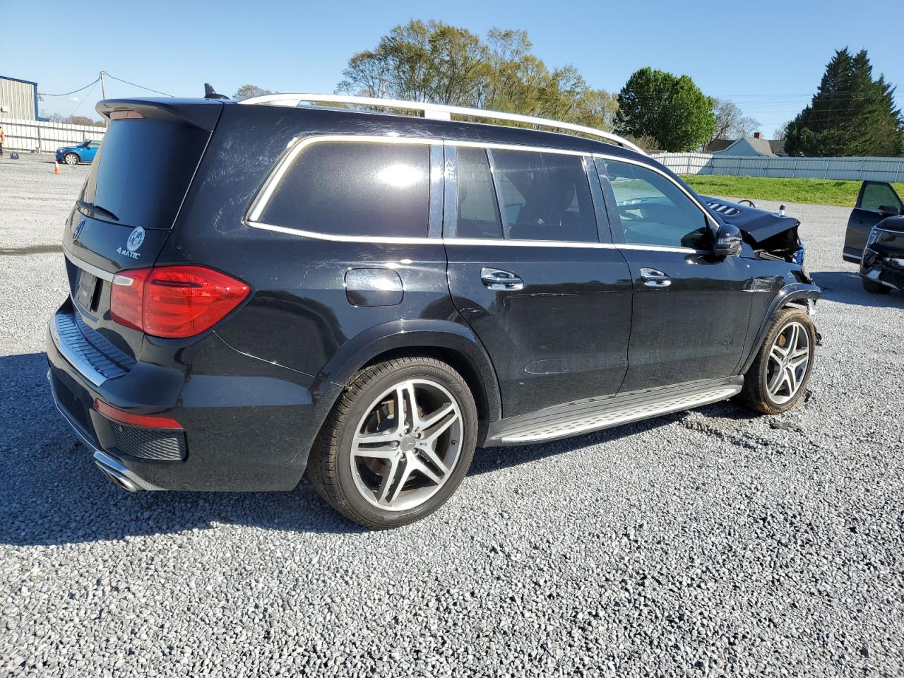 4JGDF7DE1GA703380 2016 Mercedes-Benz Gl 550 4Matic