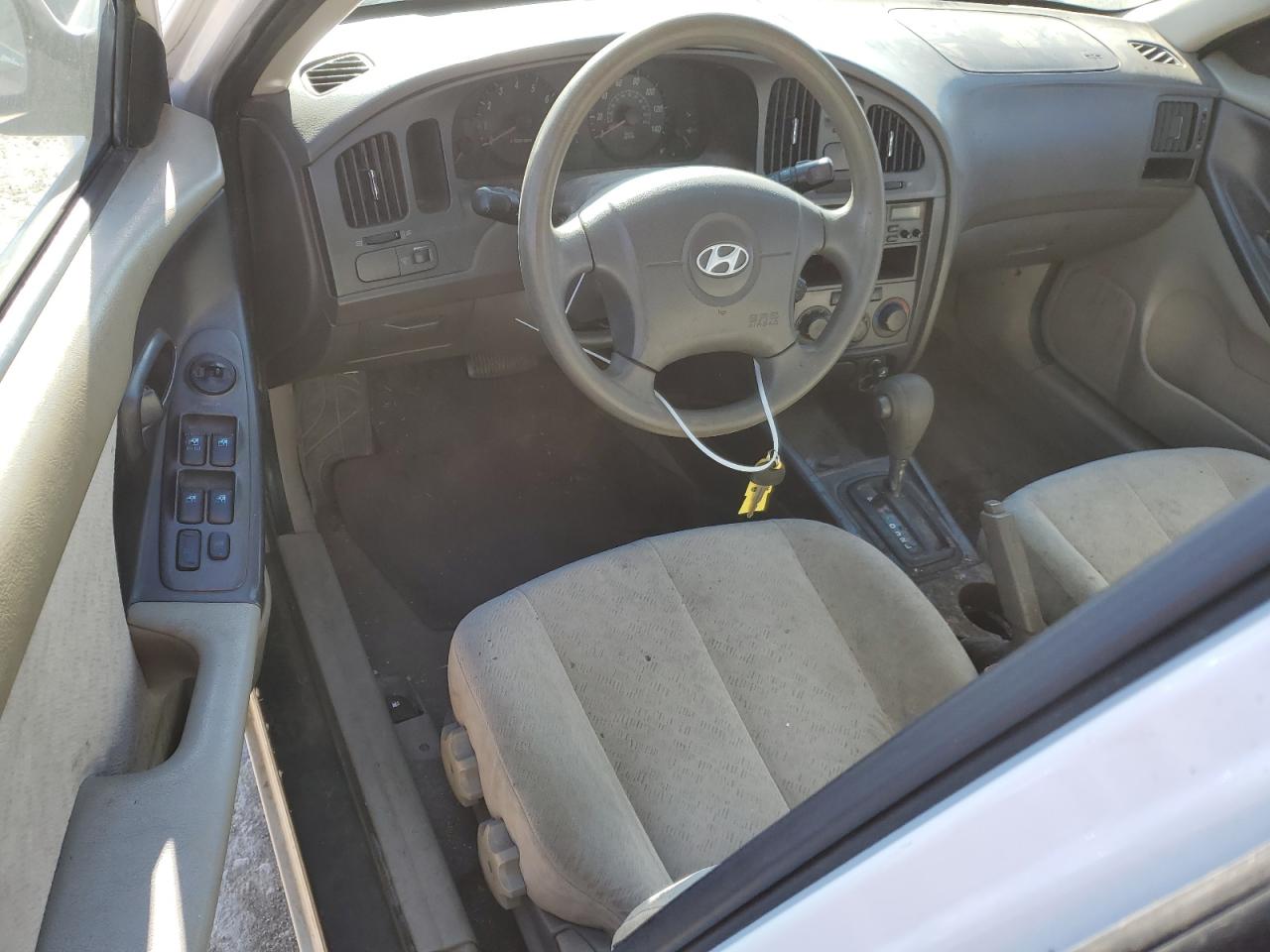KMHDN46D45U952208 2005 Hyundai Elantra Gls
