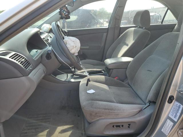 2002 Toyota Camry Le VIN: 4T1BE32K02U507031 Lot: 51020124