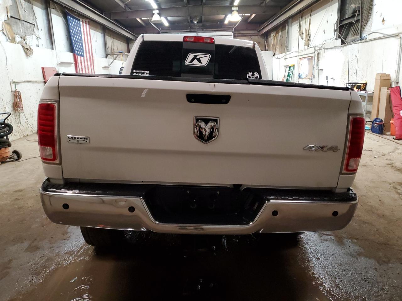 3C6UR5FLXEG122946 2014 Ram 2500 Laramie