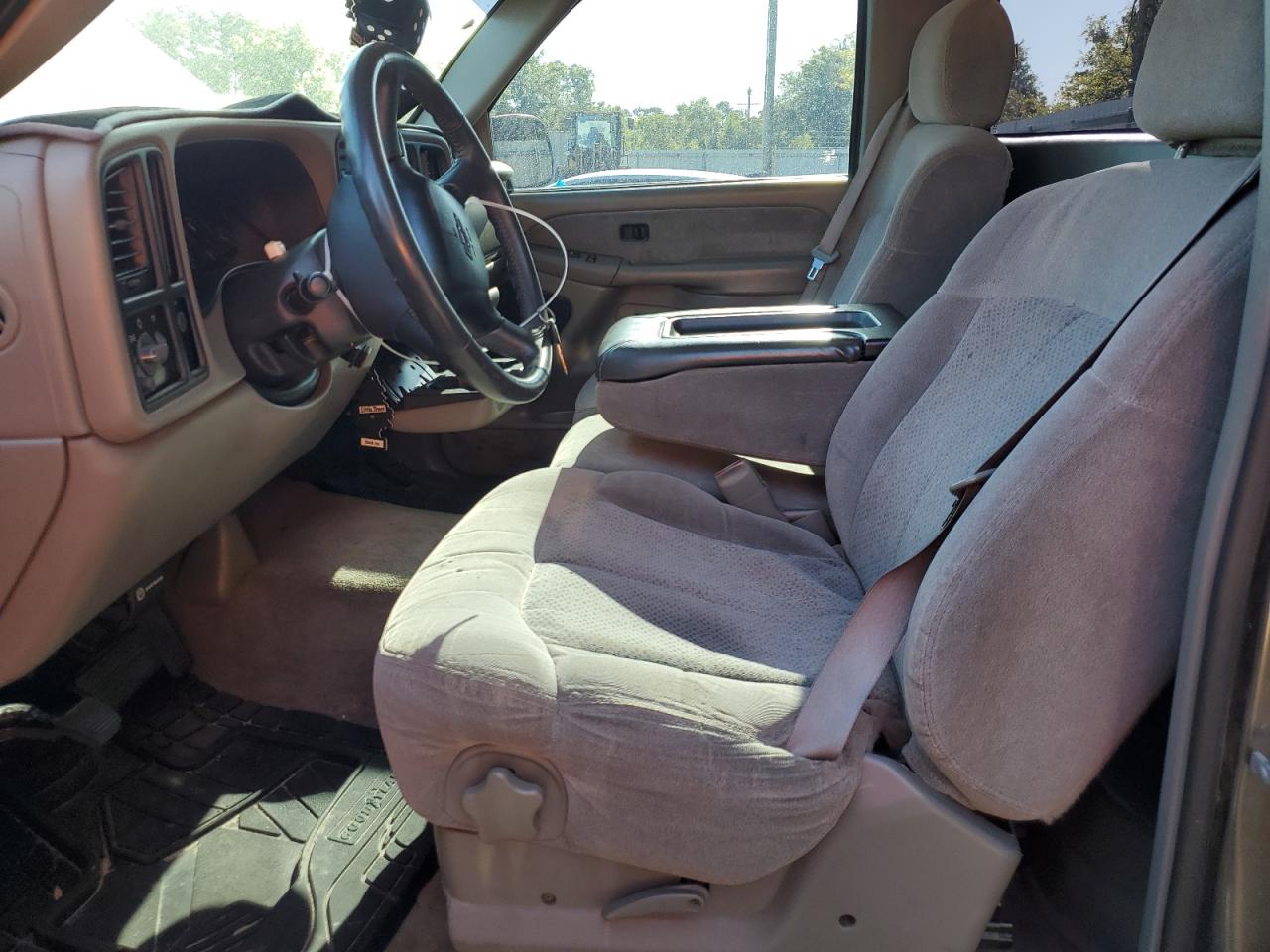 1GCEC14T4YZ247570 2000 Chevrolet Silverado C1500