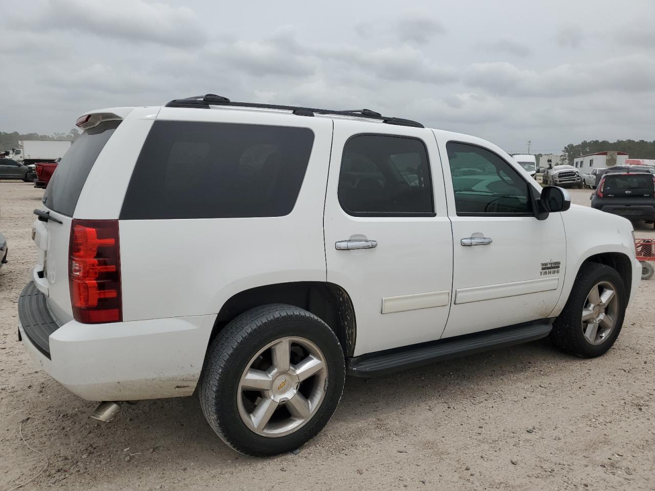 1GNSCAE03ER245576 2014 Chevrolet Tahoe C1500 Ls 1GNSCAE03ER245576 2014 Chevrolet Tahoe C1500 Ls
