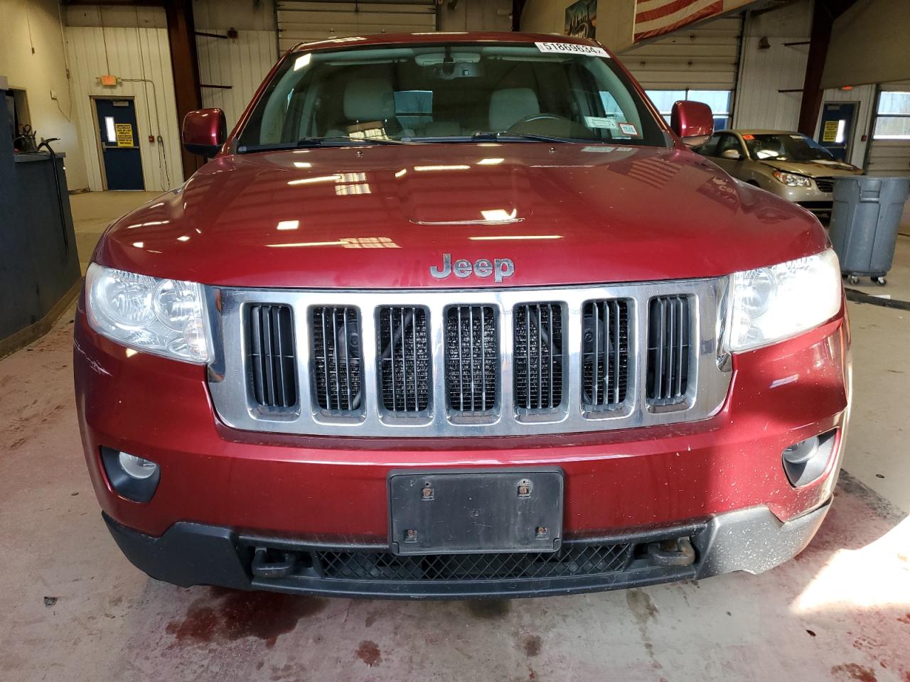 1C4RJFAG2CC189000 2012 Jeep Grand Cherokee Laredo