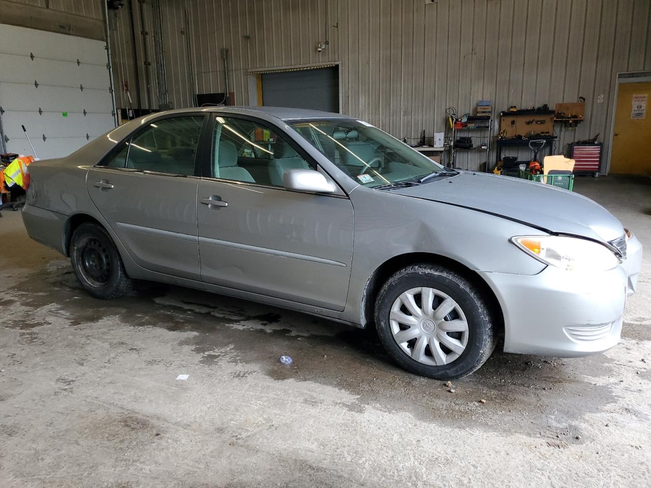 4T1BE32K95U599115 2005 Toyota Camry Le