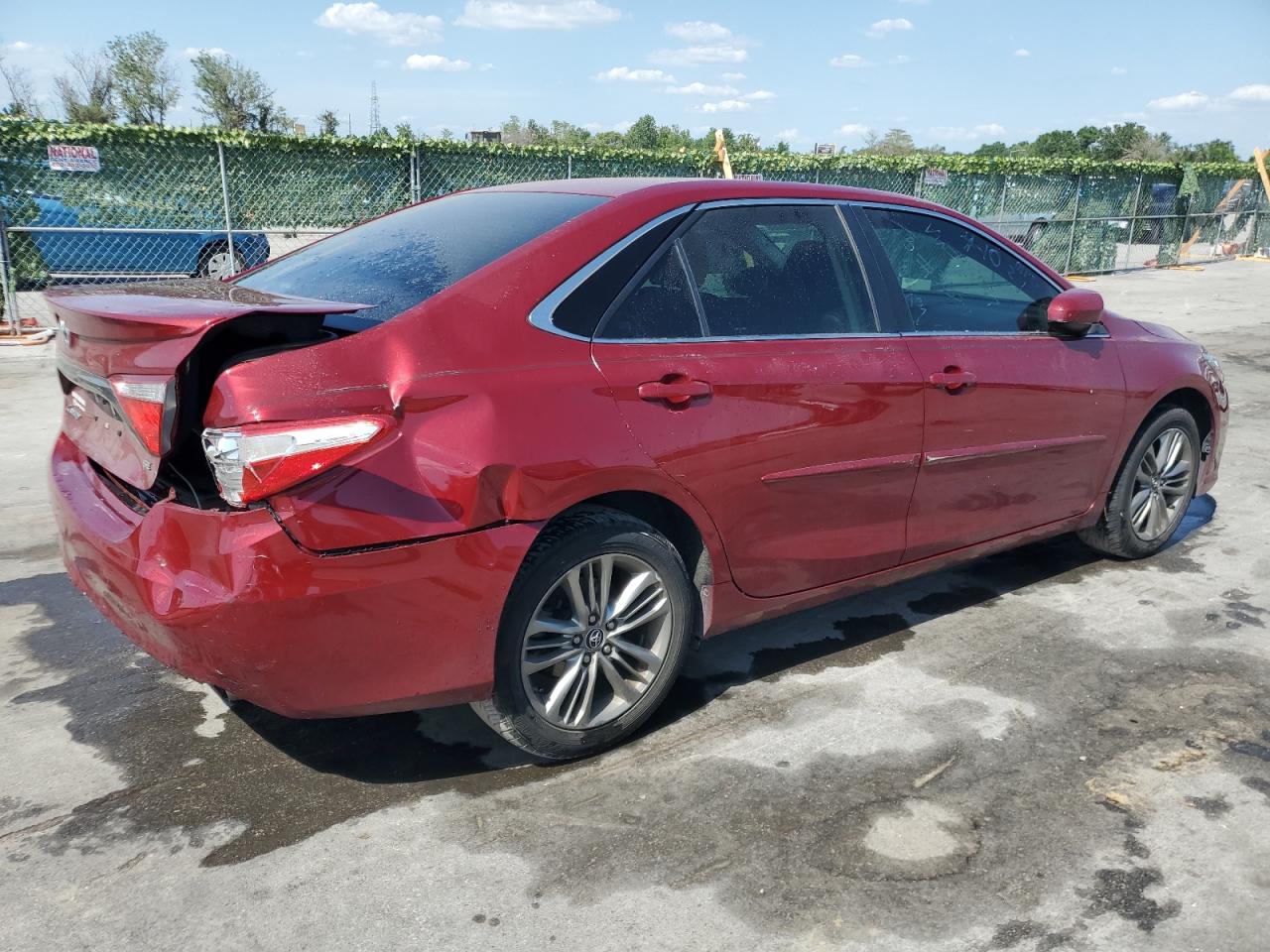 4T1BF1FK3FU917467 2015 Toyota Camry Le