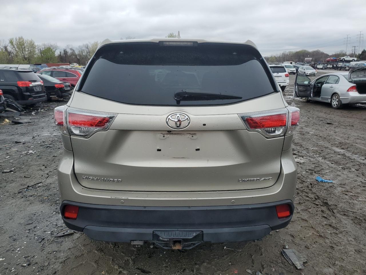 5TDDKRFH2FS170105 2015 Toyota Highlander Limited