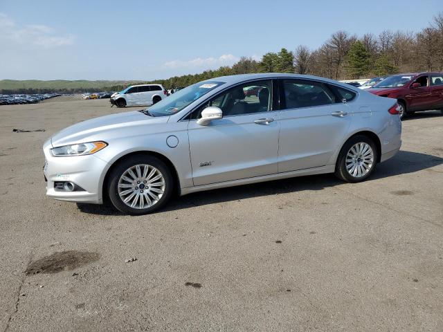 Lot #2505826439 2015 FORD FUSION SE salvage car