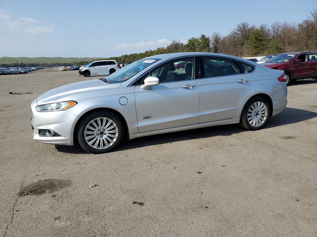 2015 Ford Fusion Se Phev vin: 3FA6P0PU2FR299701