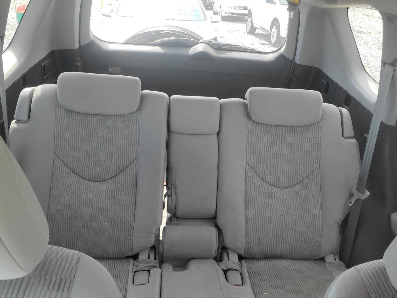 2T3BF4DV0BW084694 2011 Toyota Rav4