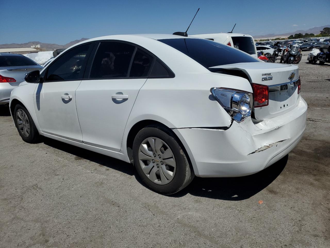 2016 Chevrolet Cruze Limited Ls vin: 1G1PC5SG1G7102706