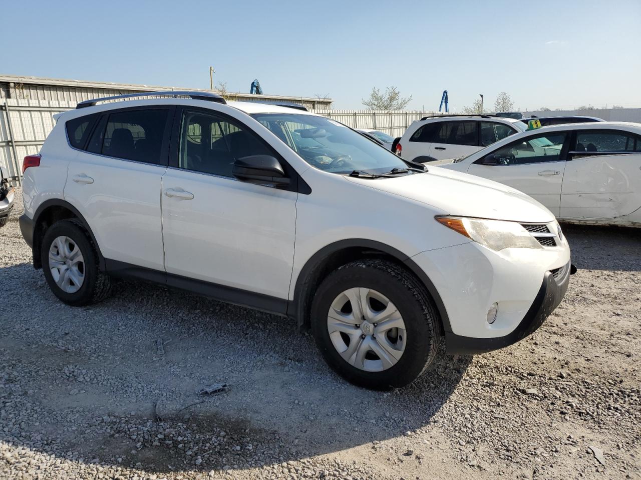 JTMBFREV3FD132090 2015 Toyota Rav4 Le