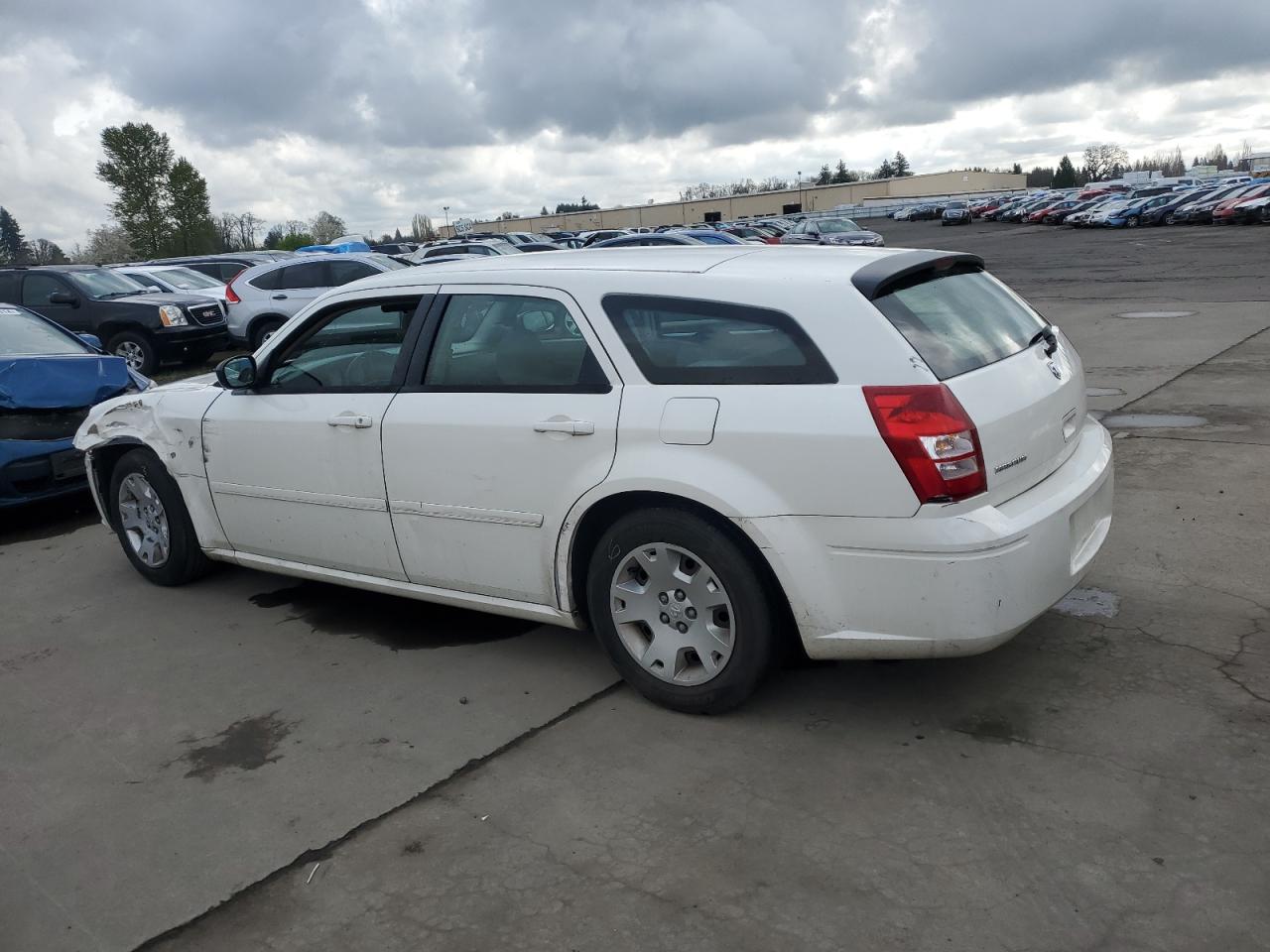 Lot #2986998925 2006 DODGE MAGNUM SE