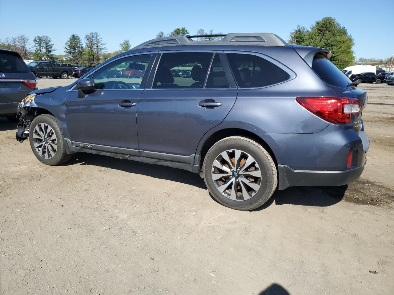 4S4BSALC0F3203990 2015 Subaru Outback 2.5I Limited