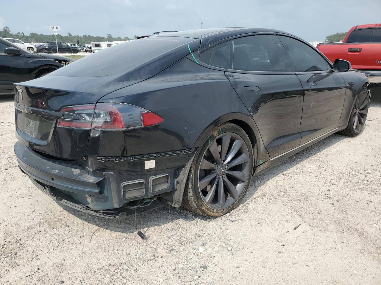 5YJSA1E18HF190589 2017 Tesla Model S