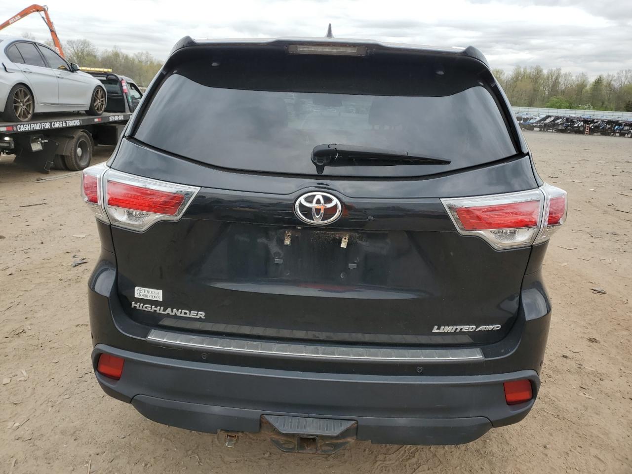 5TDDKRFH3FS168024 2015 Toyota Highlander Limited