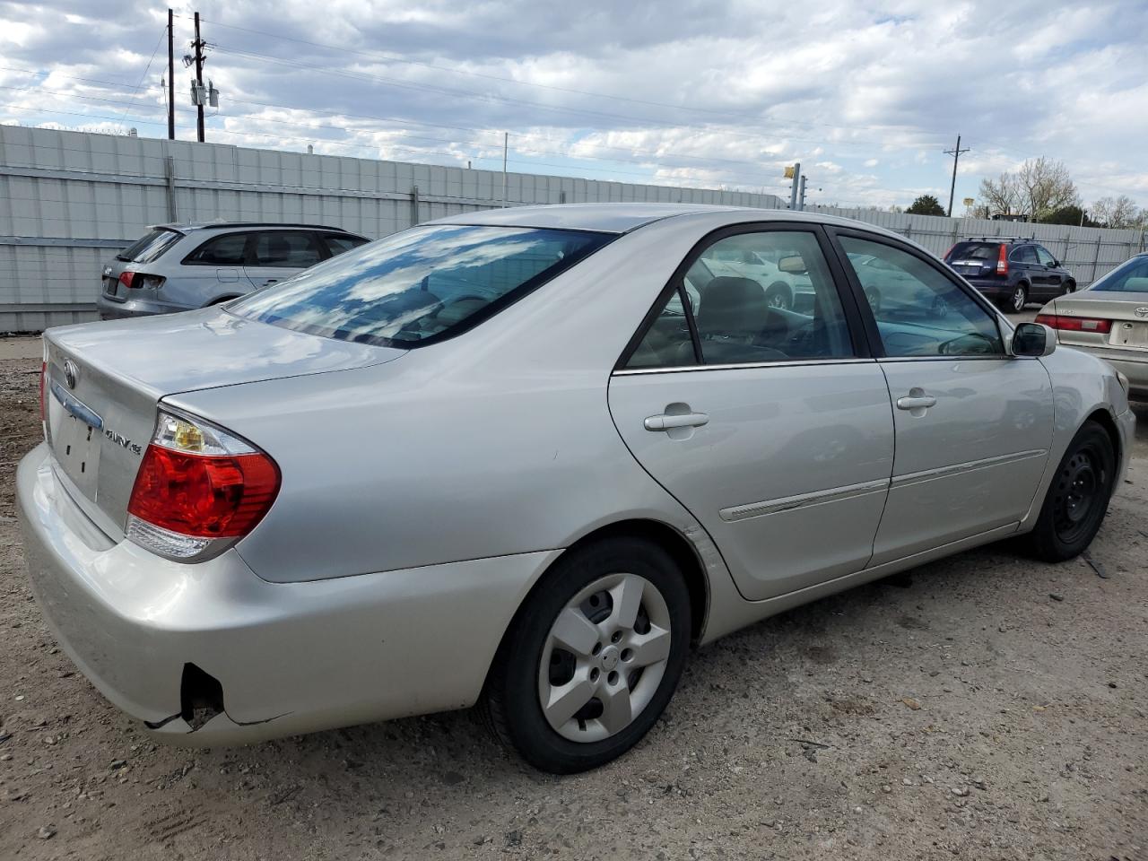 4T1BE32K85U543957 2005 Toyota Camry Le