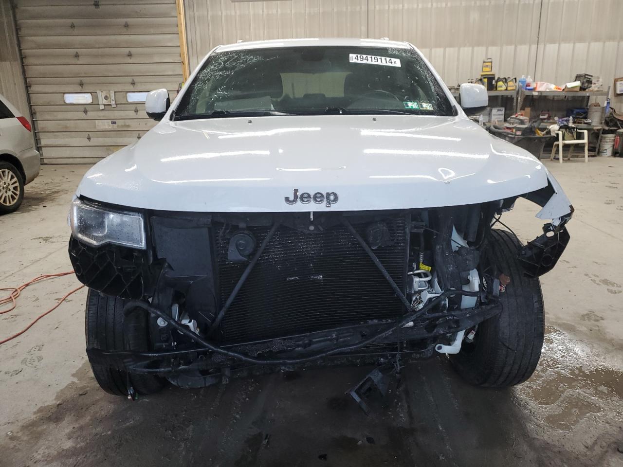 2019 Jeep Grand Cherokee Laredo vin: 1C4RJFAG3KC568649