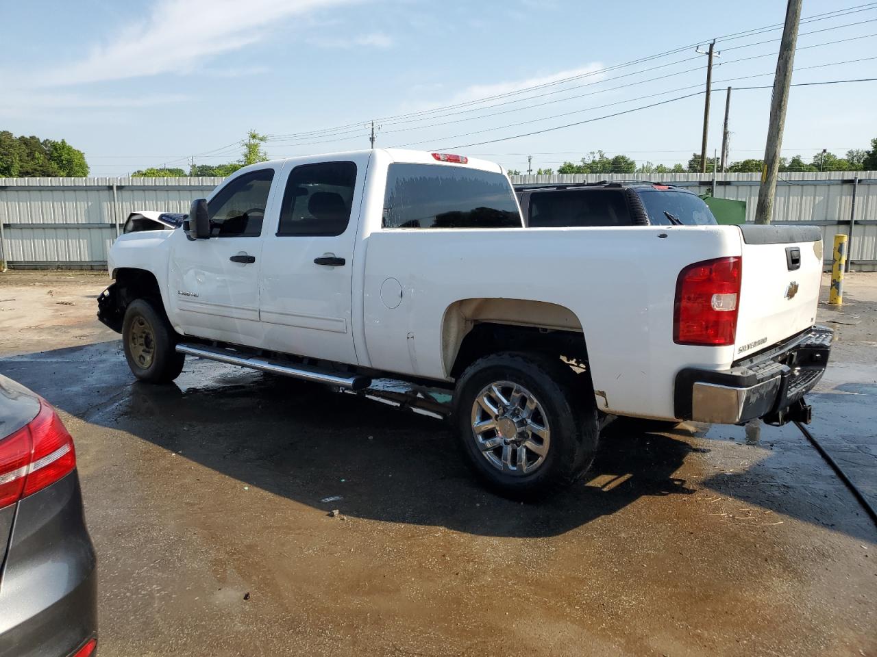 1GC1CXCG8BF102594 2011 Chevrolet Silverado C2500 Heavy Duty Lt