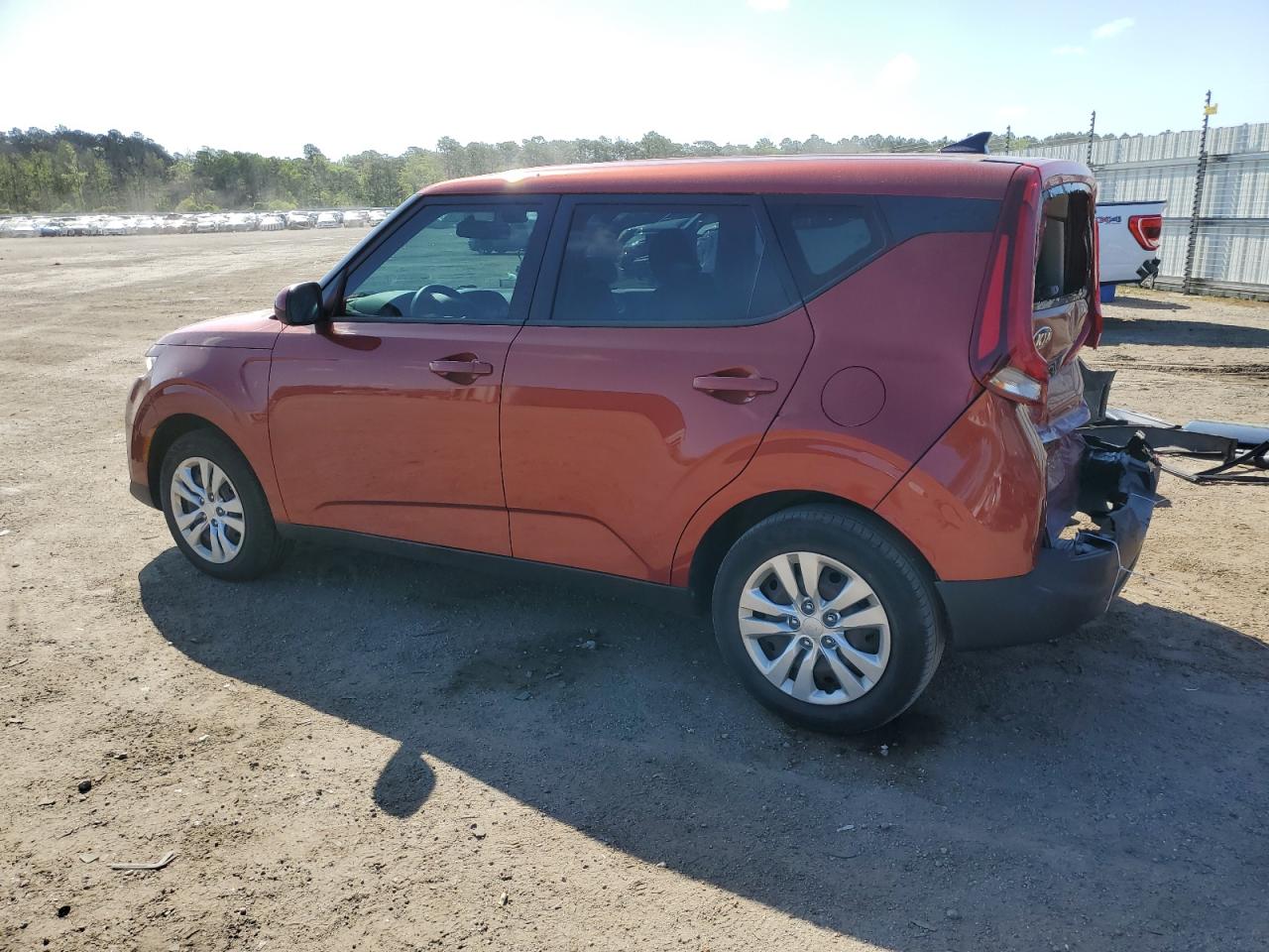 2020 Kia Soul Lx vin: KNDJ23AU6L7118857