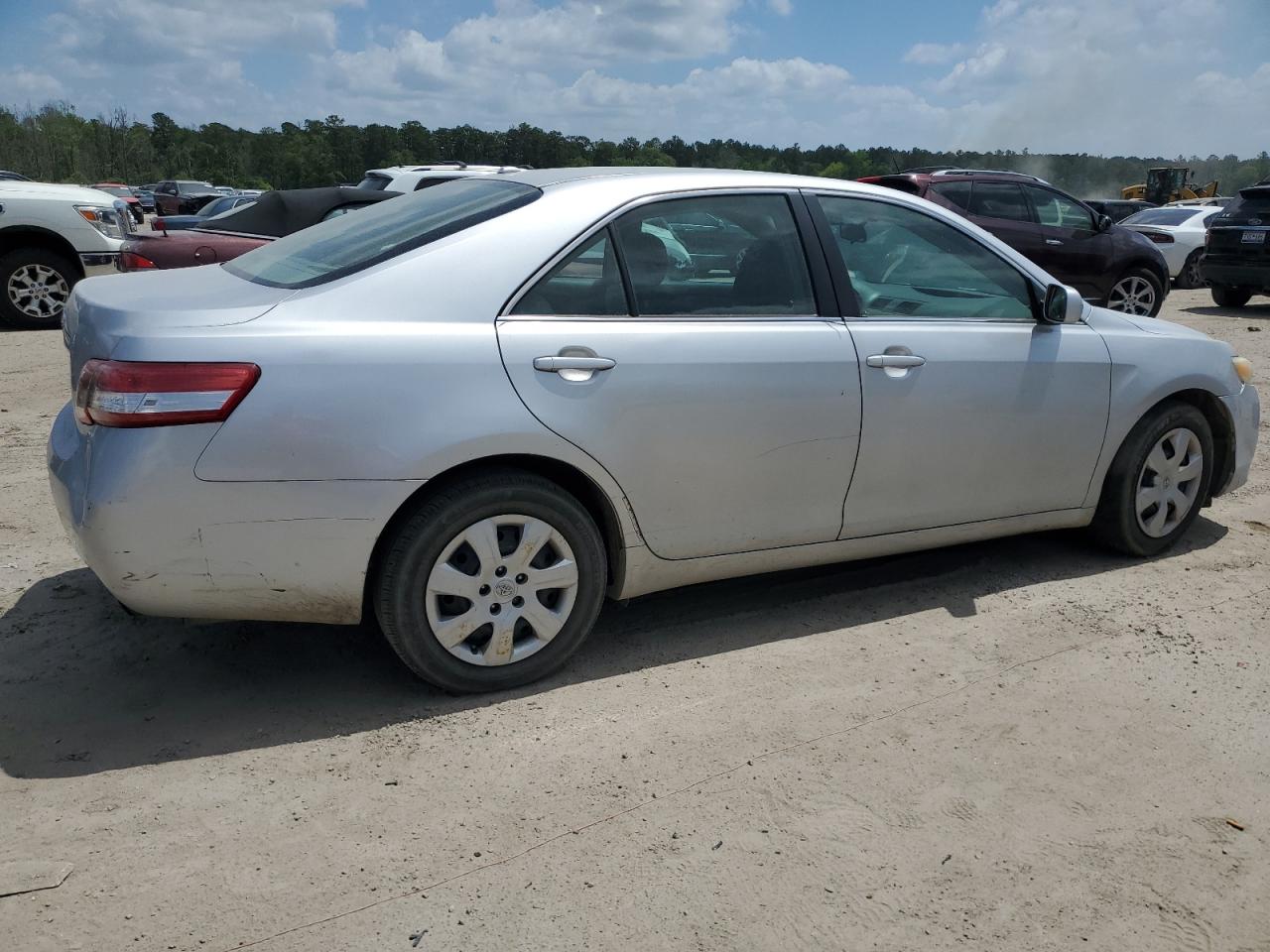 4T1BF3EK7BU738663 2011 Toyota Camry Base