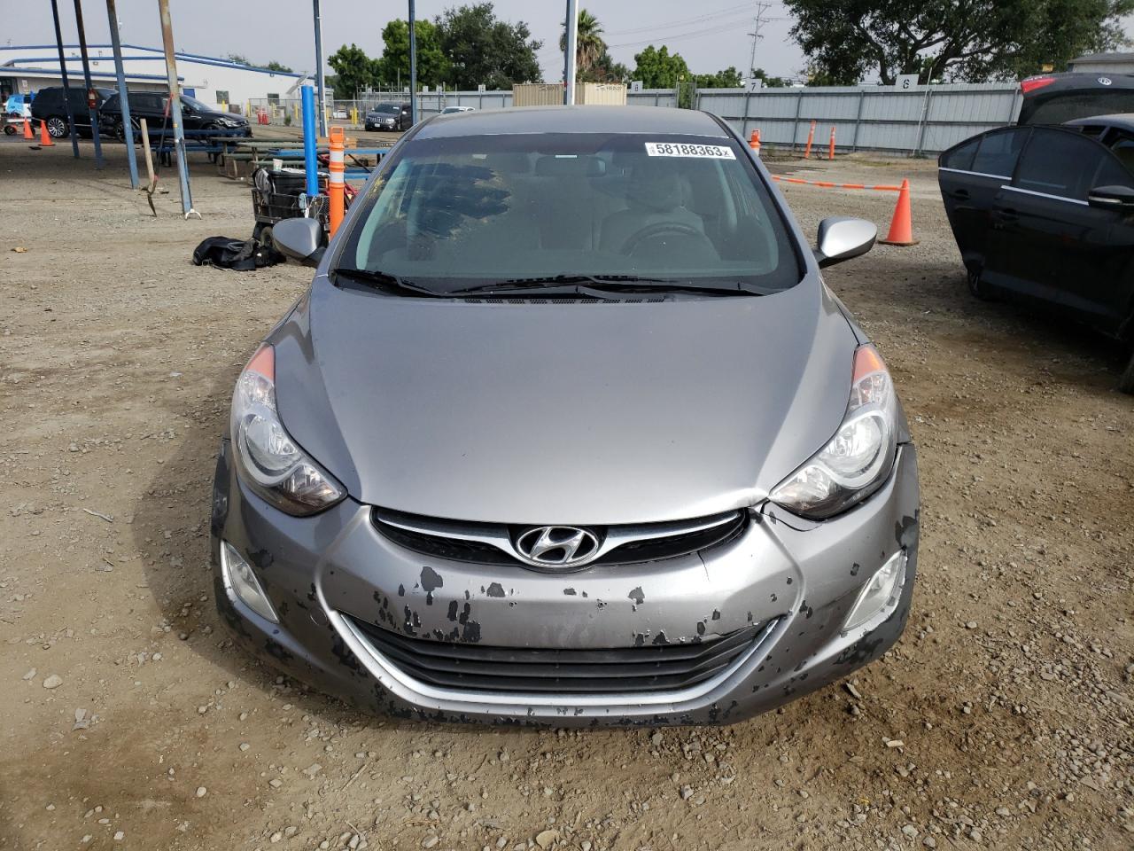 KMHDH4AE1CU385976 2012 Hyundai Elantra Gls