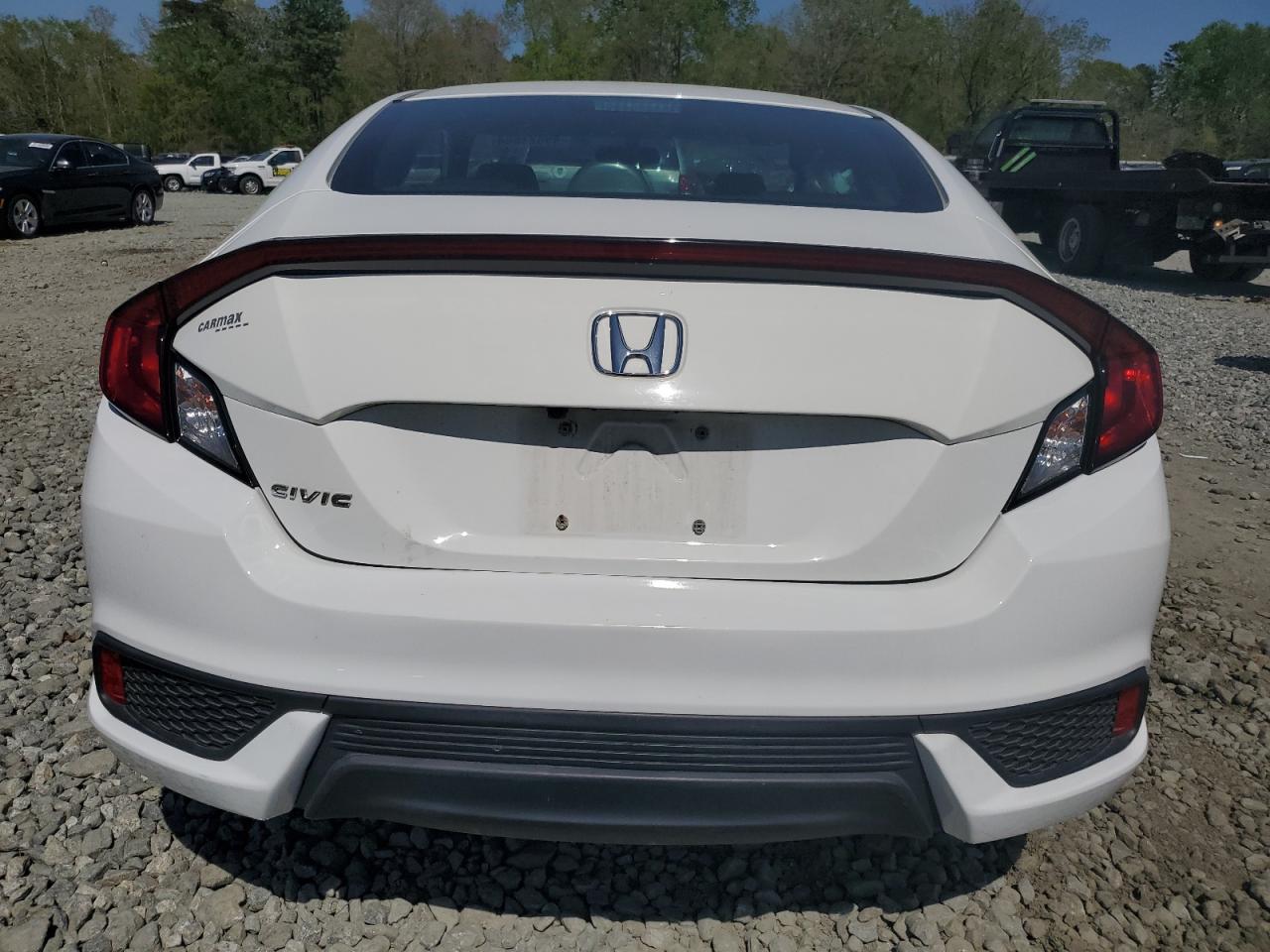 2HGFC4B09JH309504 2018 Honda Civic Lx