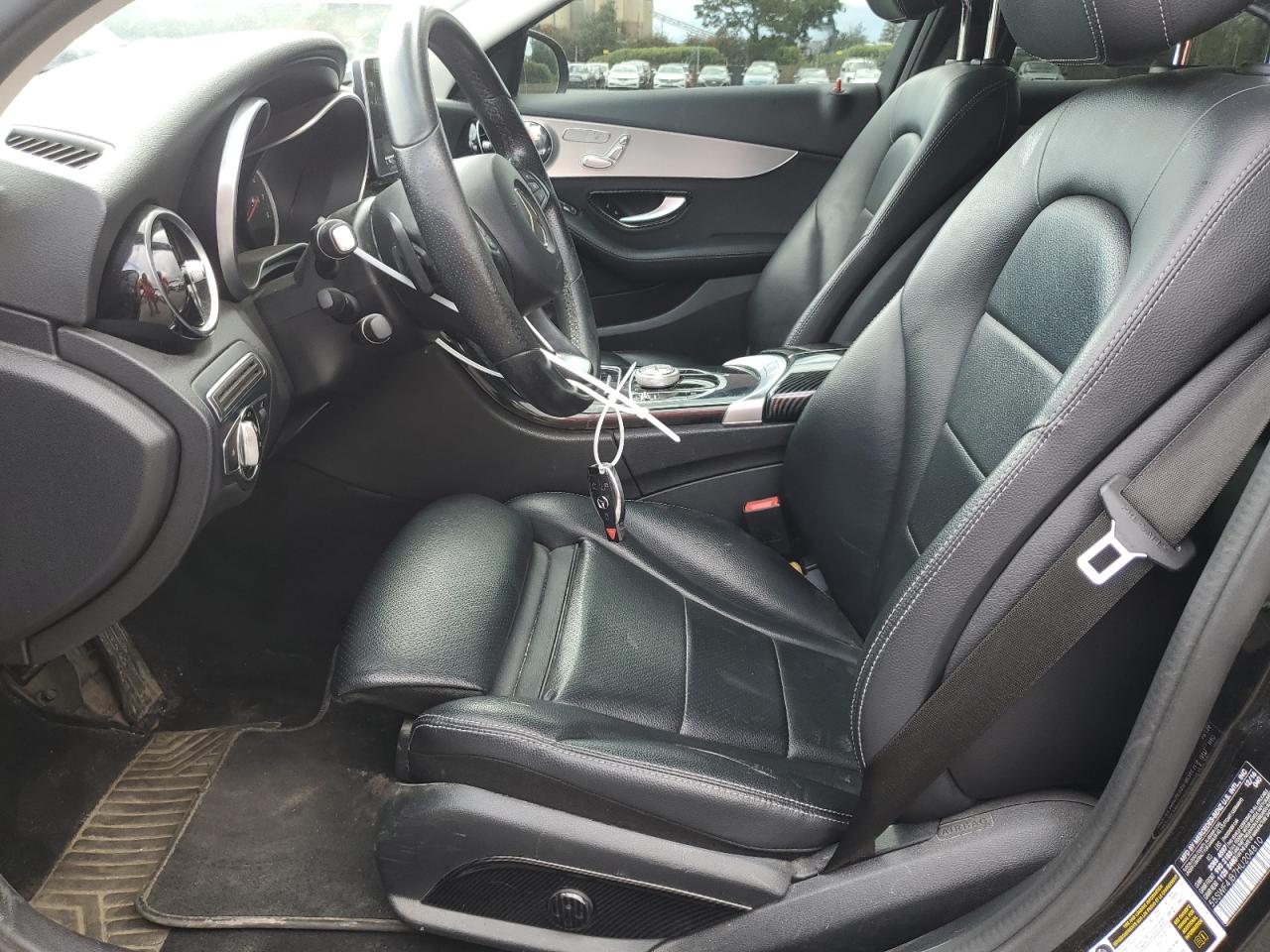 55SWF4JB7HU204810 2017 Mercedes-Benz C 300