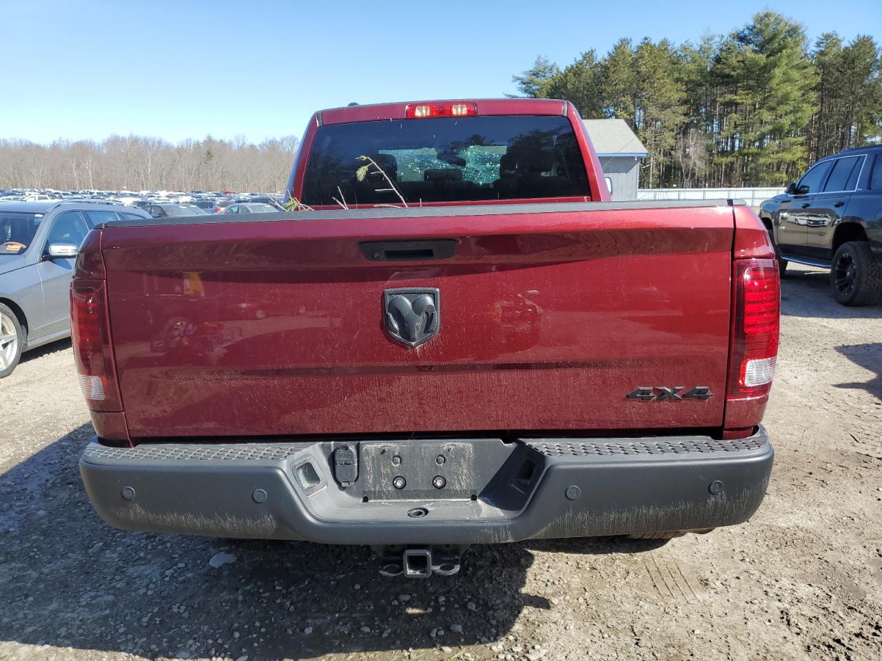 1C6RR7GG6MS527079 2021 Ram 1500 Classic Slt