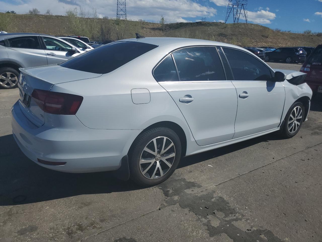 2017 Volkswagen Jetta Se vin: 3VWDB7AJ3HM312914