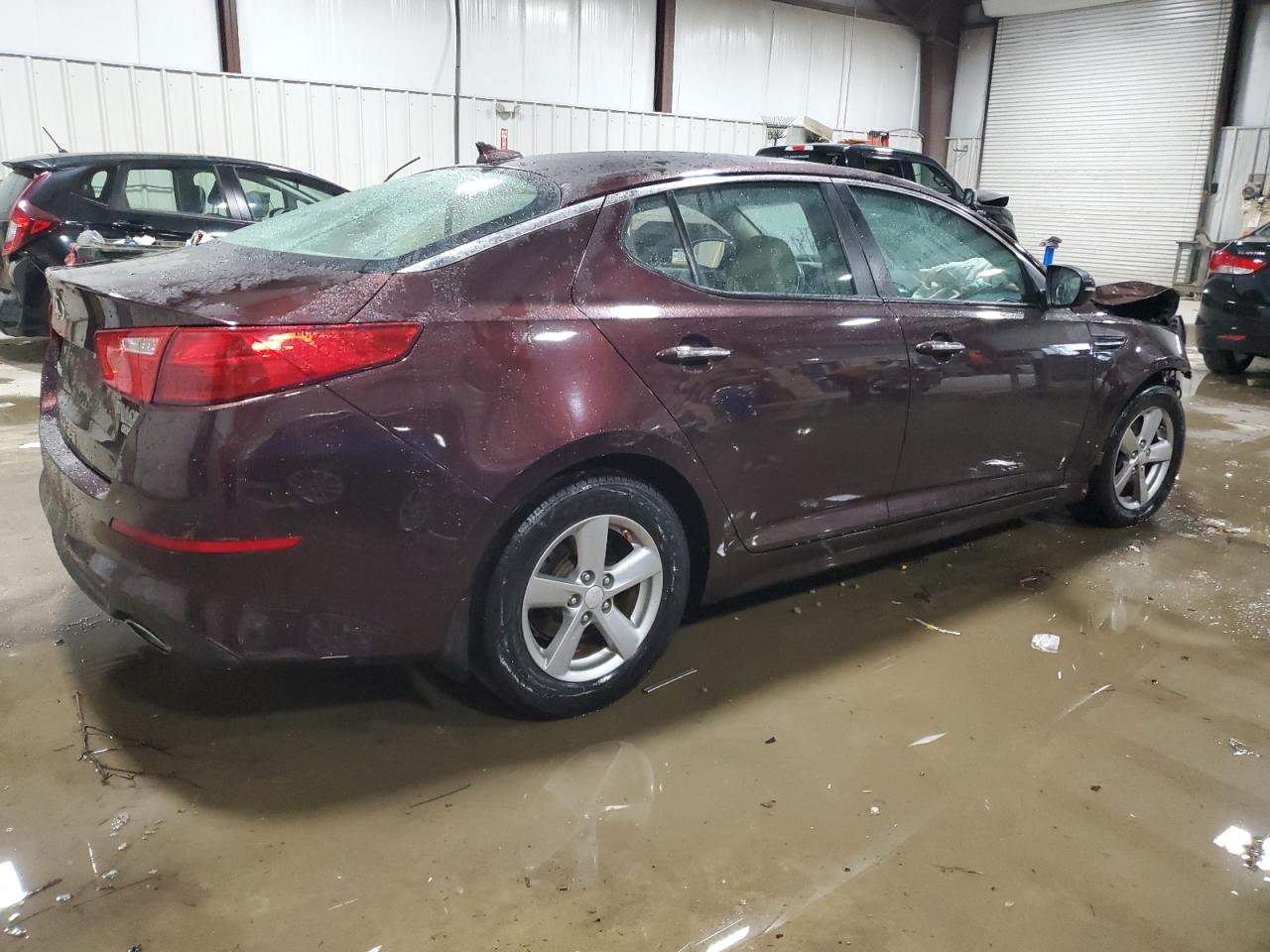 2015 Kia Optima Lx vin: 5XXGM4A72FG365275