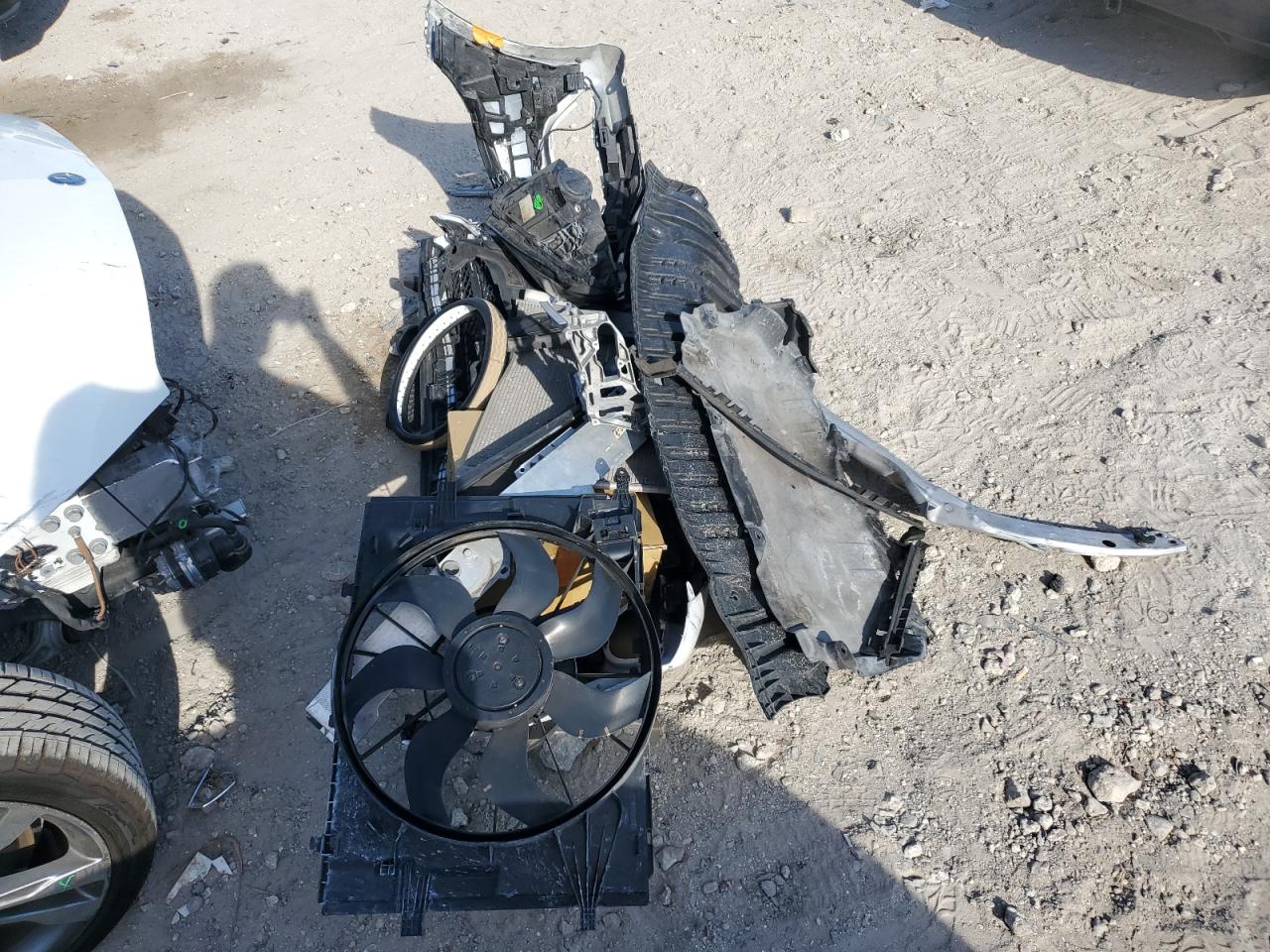 55SWF4JB3HU212290 2017 Mercedes-Benz C 300