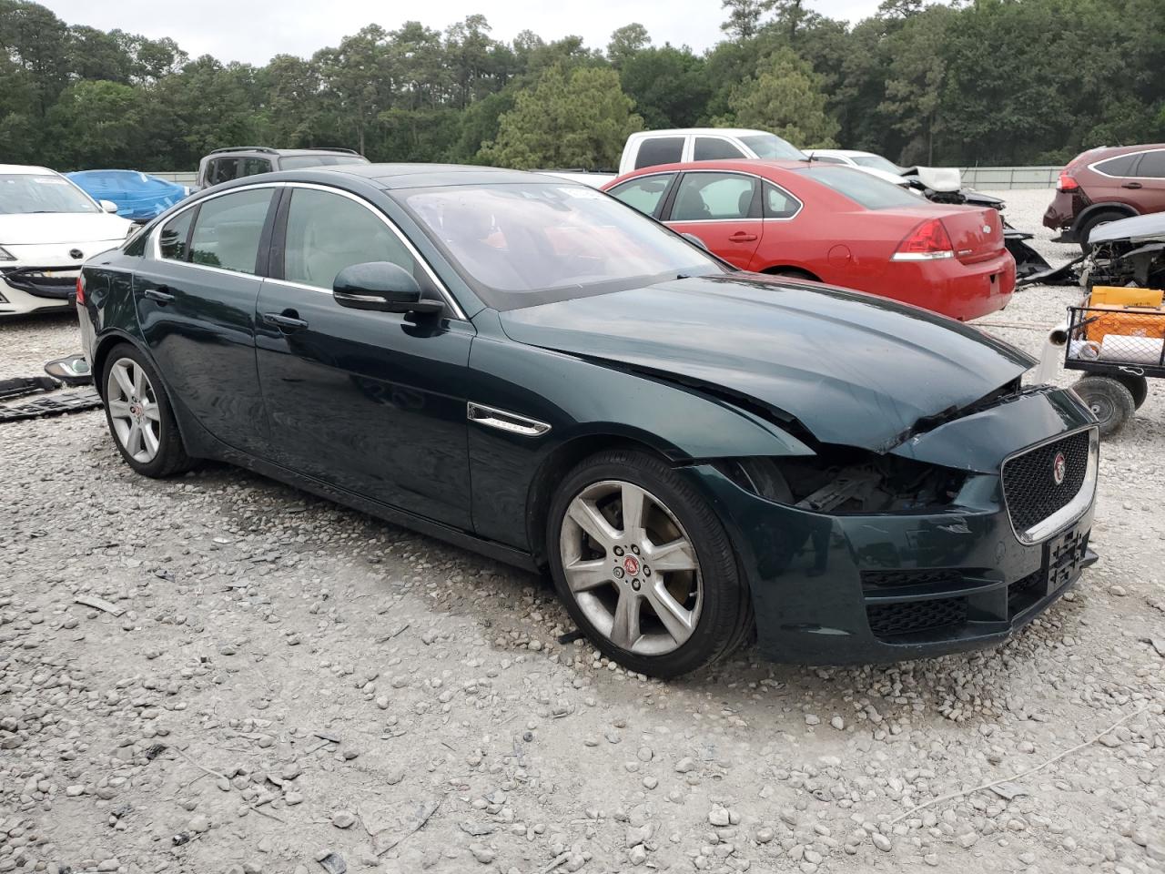 2017 Jaguar Xe Prestige vin: SAJAE4BG0HA957548