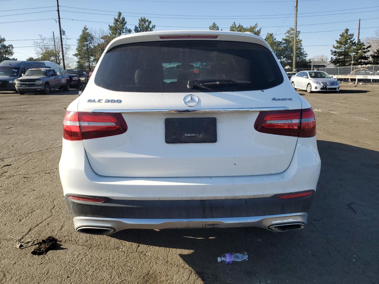 2018 Mercedes-Benz Glc 300 4Matic vin: WDC0G4KB3JV037463