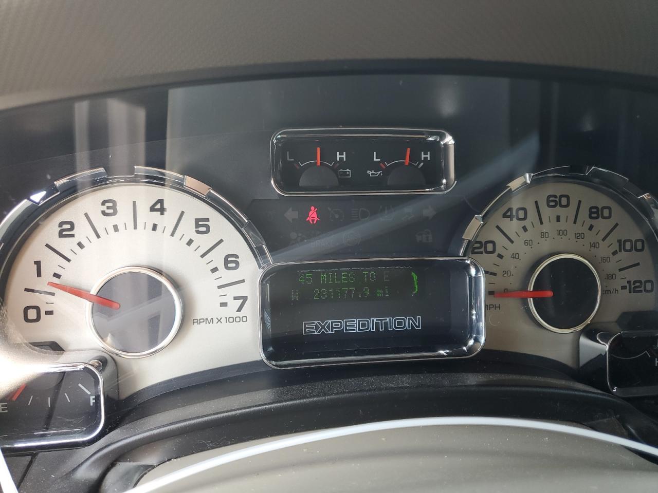 1FMJU2A56BEF15018 2011 Ford Expedition Limited