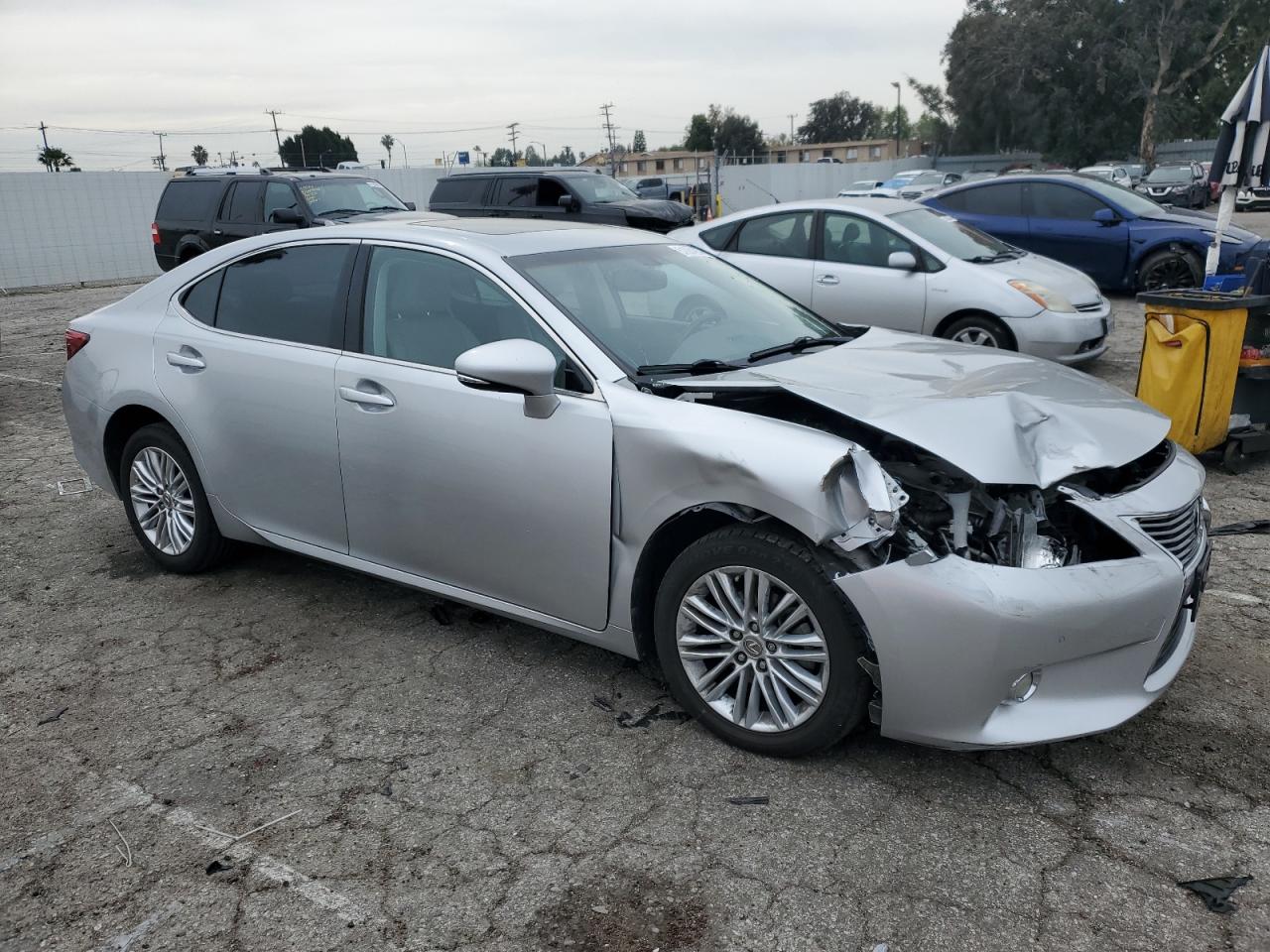 JTHBK1GG2E2113275 2014 Lexus Es 350