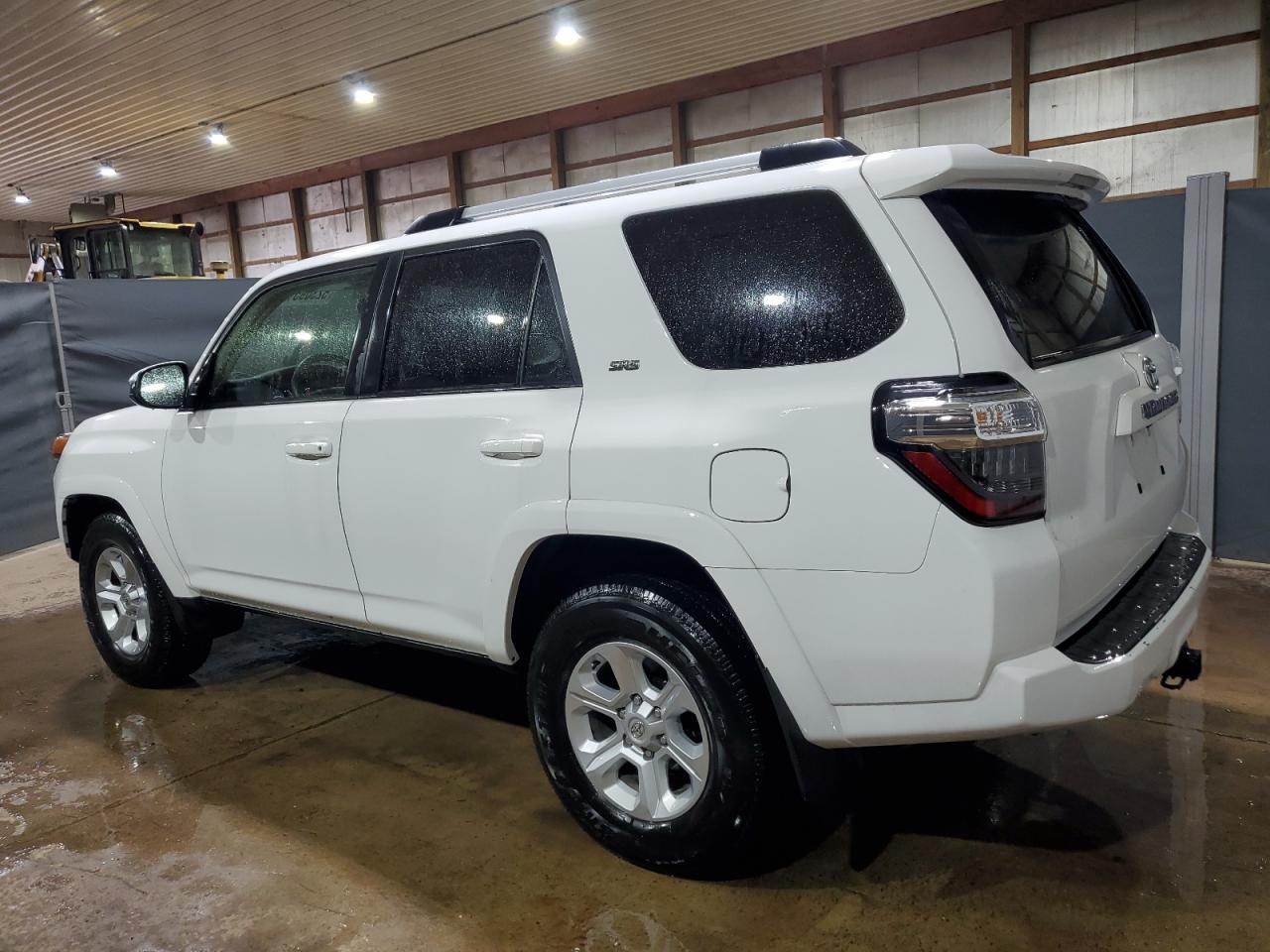 2022 Toyota 4Runner Sr5 vin: JTEEU5JR0N5252020