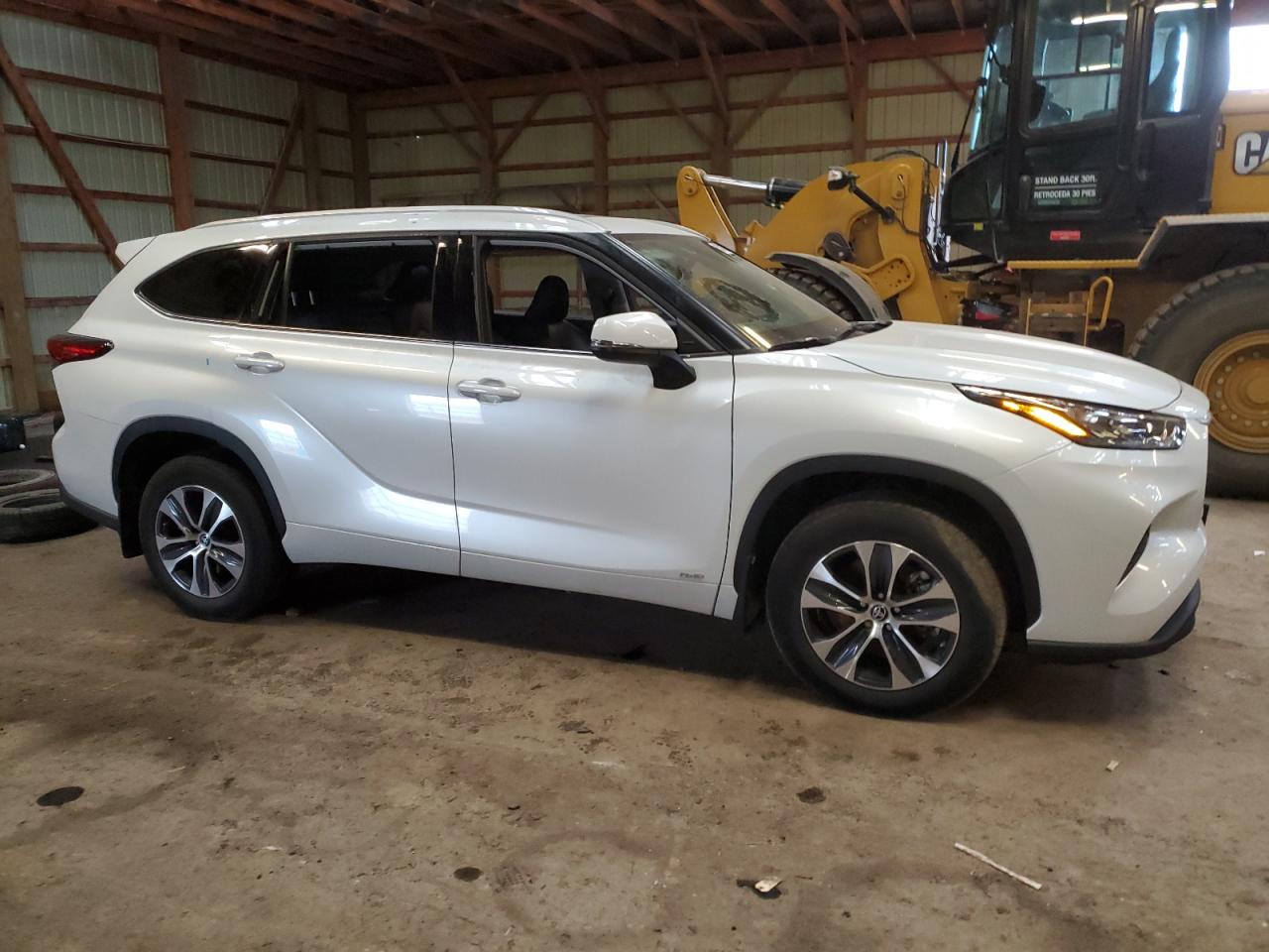 5TDGBRCH6NS550922 2022 Toyota Highlander Hybrid Xle