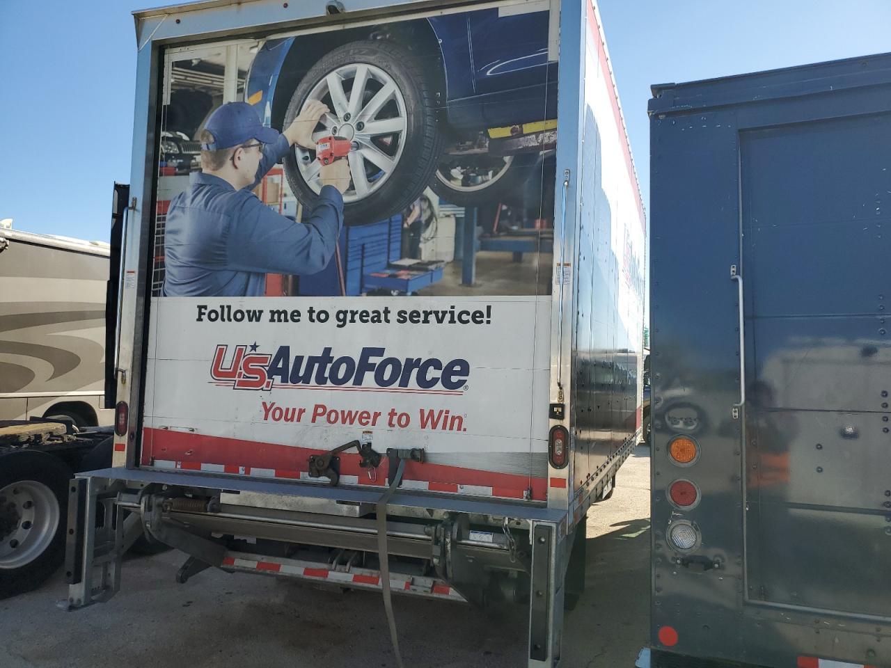 VIN: JALEEW161N7304478 2022 CHEVROLET G SERIES