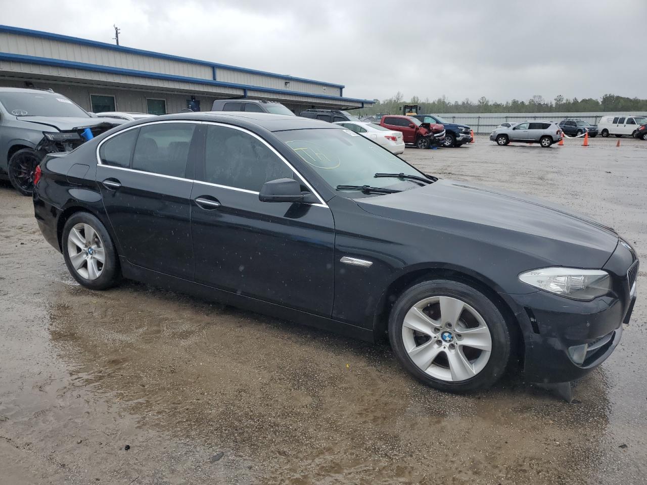 2013 BMW 528 Xi vin: WBAXH5C59DD115297