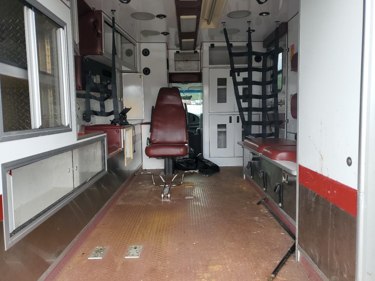 1FDXE45P05HA59809 2005 Ford Econoline E450 Super Duty Cutaway Van