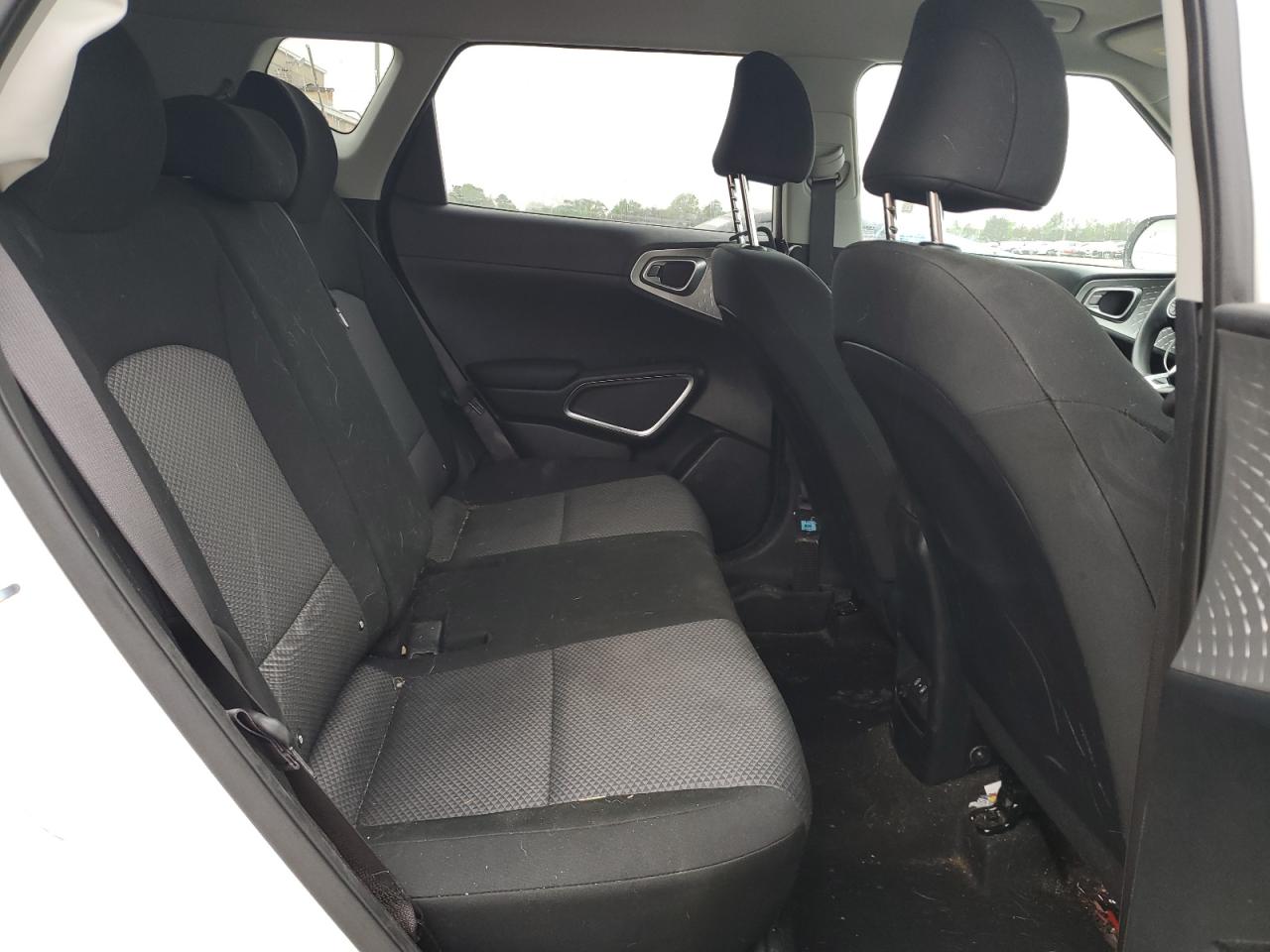 KNDJ23AU0P7215946 2023 Kia Soul Lx