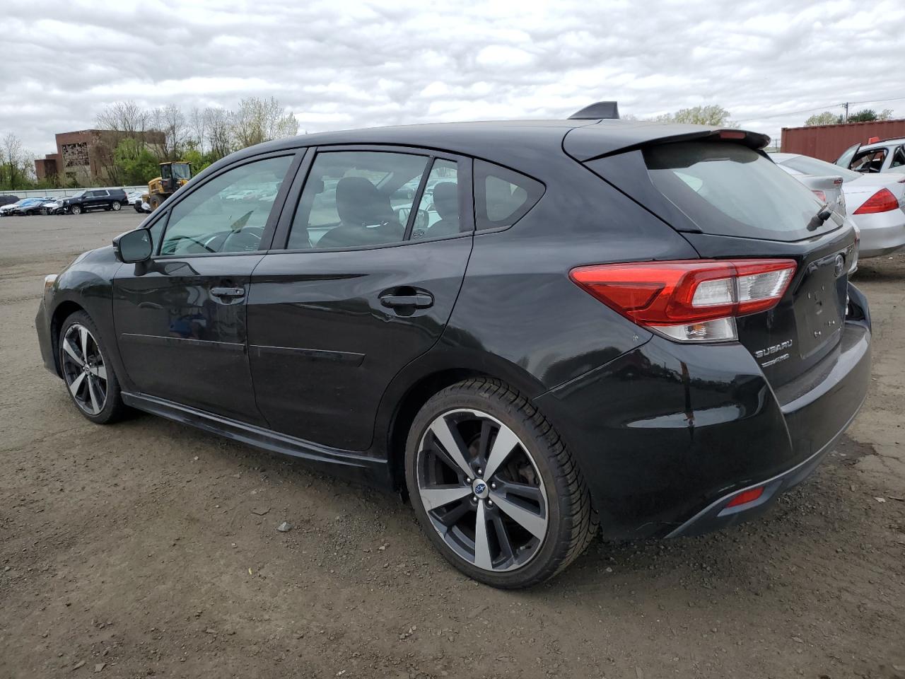 2018 Subaru Impreza Sport vin: 4S3GTAM61J3736083