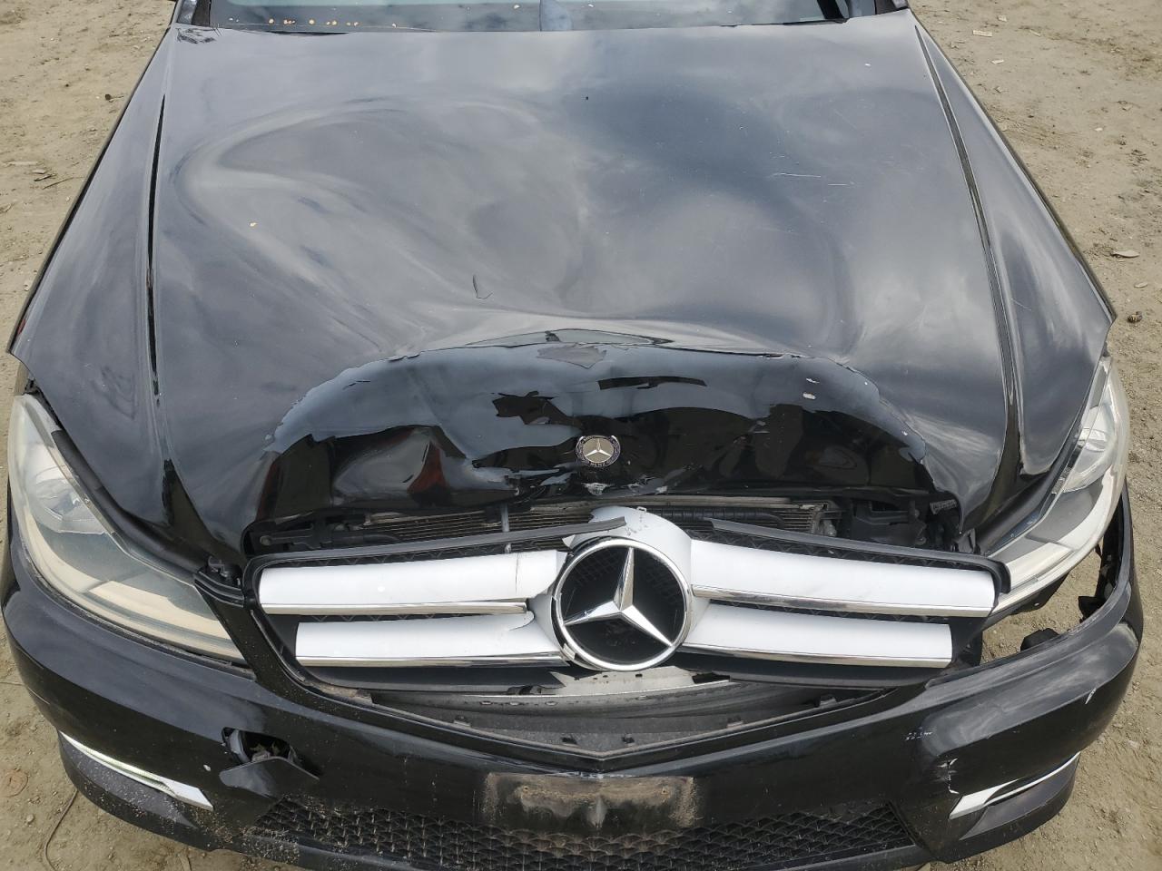 MERCEDES-BENZ C 250 -