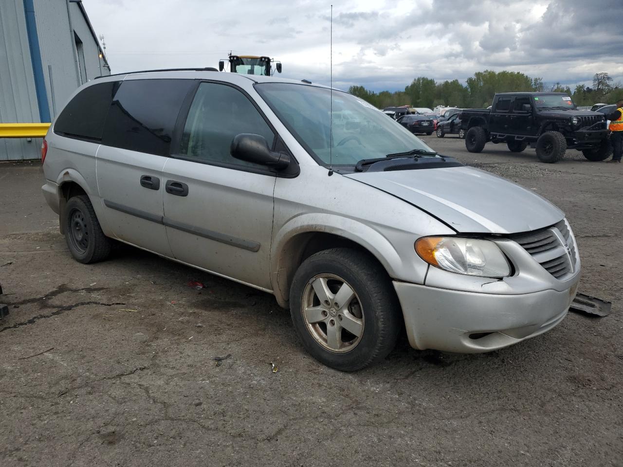 1D4GP24R26B570256 2006 Dodge Grand Caravan Se