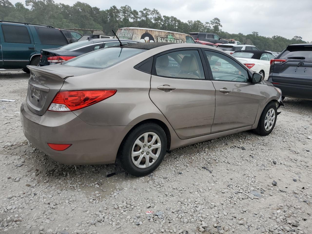 KMHCT4AE1EU709182 2014 Hyundai Accent Gls